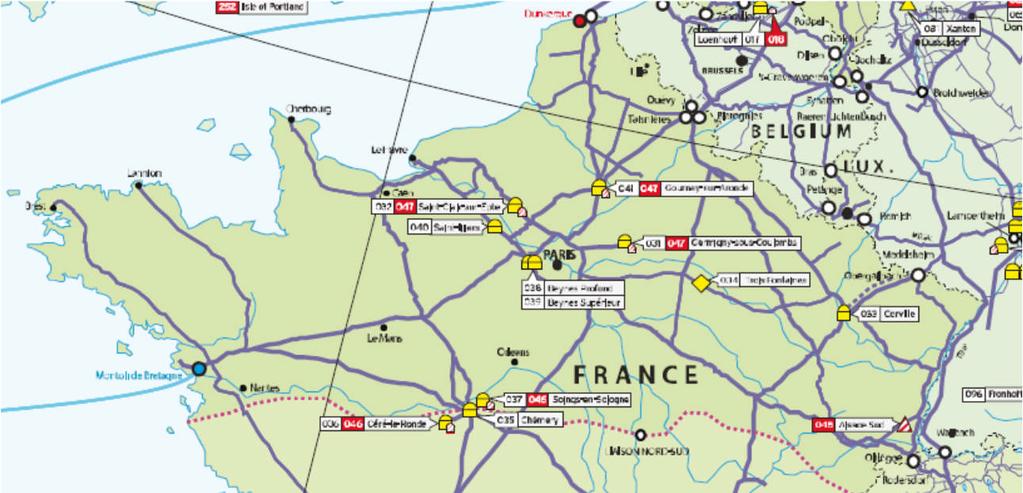 French gas system Transmission network 37 500 km (32 200 km: GRTgaz, 3 300 km: TIGF), 3 market areas 7 interconnexion points 2000 GWh/d import capacity