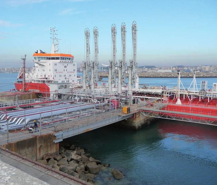 PiPeline Technology Fig. 6: Berth A after Revamping 2008 Main Construction Contract SCADA Package The Main Construction Contract was tendered on the Portuguese Market.