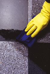 CONSOLIDATING AND/OR WATERPROOFING PRODUCTS Biblock Two-component, epoxy curing product in water dispersion for concrete with consolidating and anti-dust properties.