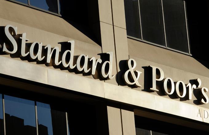 Standard & Poor s 500 (S&P 500) American