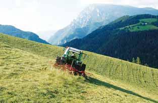 Objectives To determine main characteristics of the Slovenian farm and farmer To determine differences in future strategies and plans of cattle To get insight into the entrepreneurial characteristics