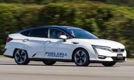 2014 Benefits of Fuel Cell Electric Vehicles (FCEV) Zero emission tank to-wheel Current ranges: