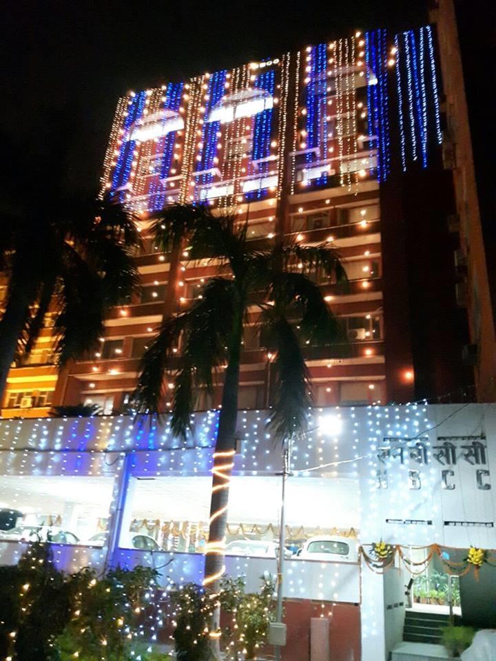 CORPORATE OFFICE OF THE COMPANY, FOUNDATION DAY.