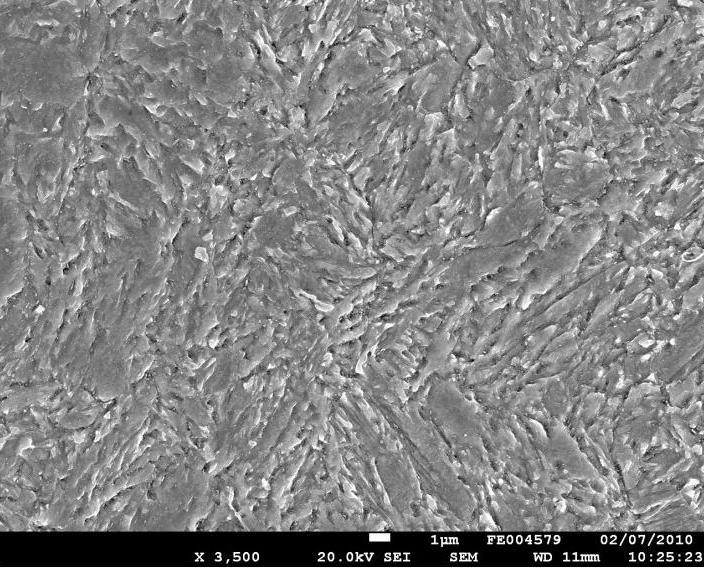 solidifiction microstructure is close to tht of the Cr-Mo-V high speed steel in the mteril zone djcent to the tool