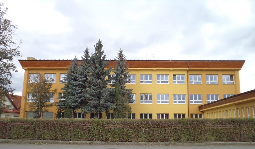 Case study: Primary school Veľká Lomnica Walls and roof insulation, Windows replacement, Hydraulic balancing and
