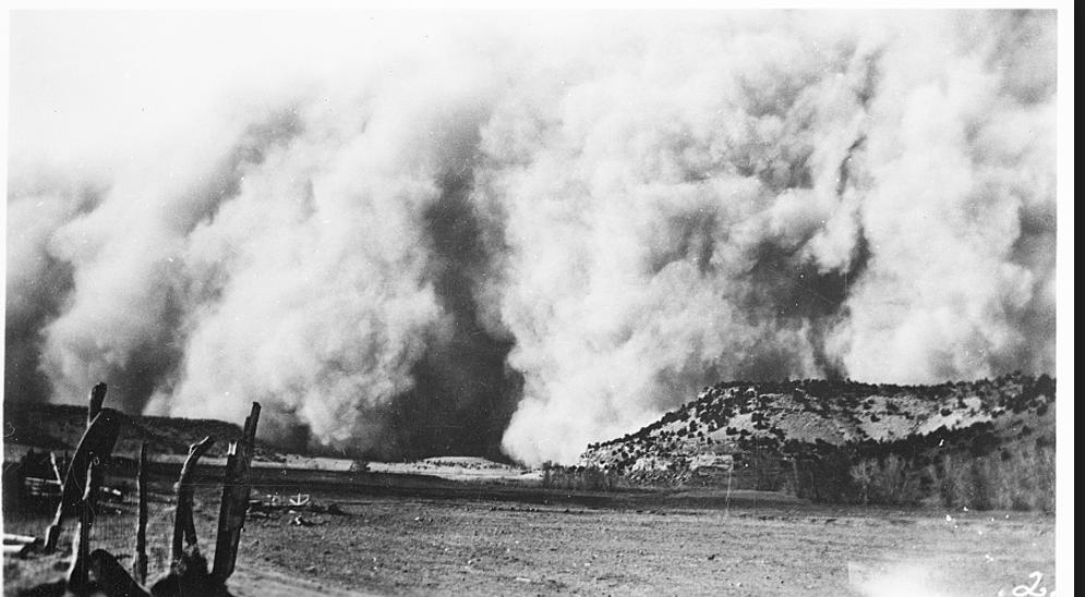 Courtesy of Library of Congress Dust storm, Baca County, Colorado
