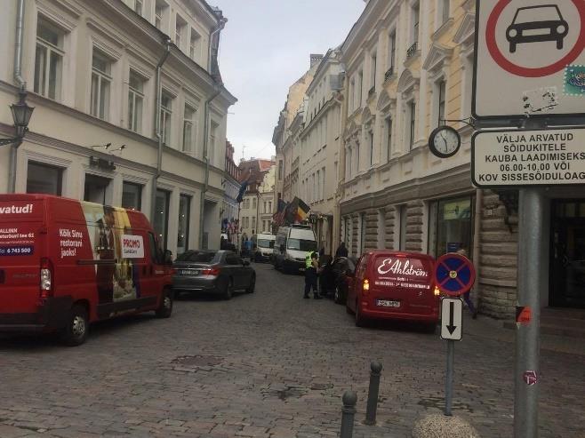 Enforcement operations were also carried out in the Old Town area, in cooperation with the Municipal Police. These identified the level of violations occurring after the time window (i.e. between 10:10 and 11:45).