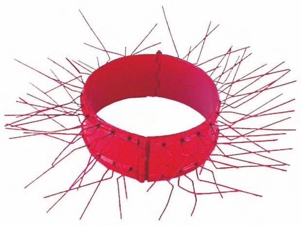 CEMENT ACCESSORIES Wire Bristle Scratcher (S 70) Consists of a hinged collar radiating into bristles. Each bristle is made of hardened & tempered wire with two scratching elements.