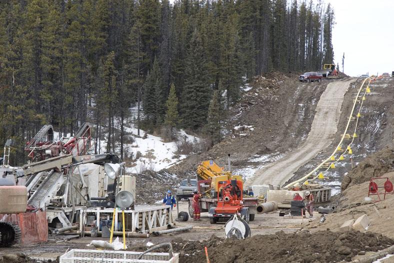 CONSTRUCTION ROUTING CONSIDERATIONS Once regulatory and permitting conditions are met pipeline construction will begin. Construction will be completed in several stages.