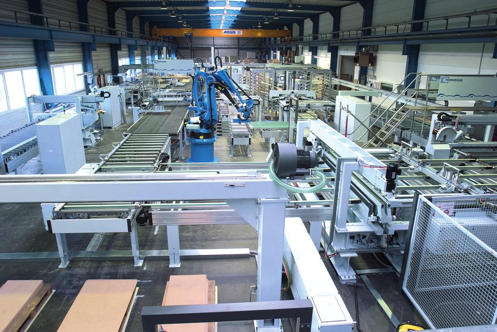Compound and lightweight panel systems with automation According to the requirements and desired capacities Torwegge compound and lightweight panel machines can be automated in different ways.