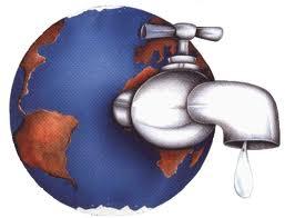 WATER BALANCES (L/ha) MAIZE WATER BALANCE (L/ha) 10th PERC 90th PERC IRRIGATION SYSTEM 1