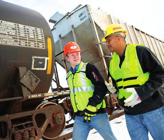 Union Pacific Railroad TOP 100 military friendly employer RANK: 4 al Manager* Manager* Engineering Manager* Diesel Electrician