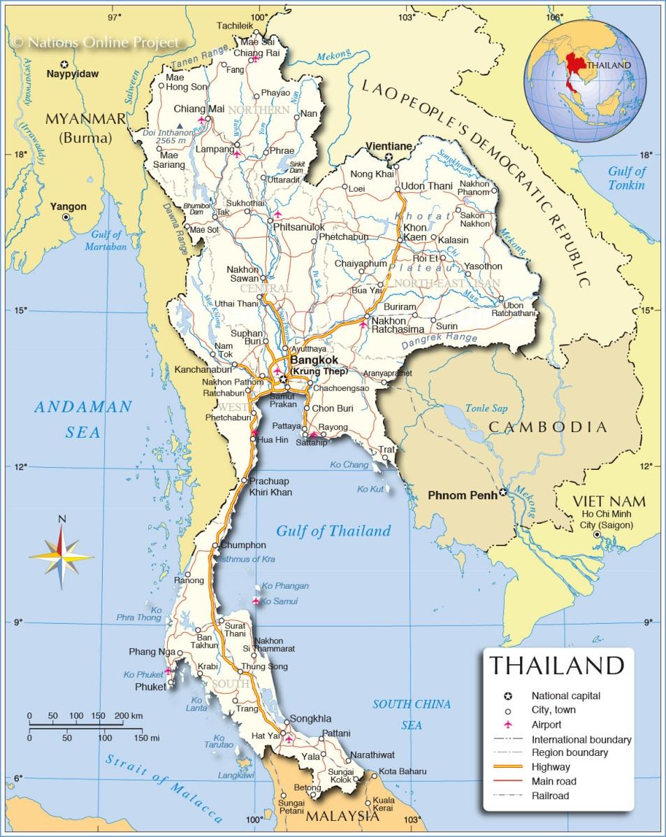 Thai waters: the Gulf of Thailand and the Andaman Sea The Andaman sea Area: 120,000 km 2 Average depth: 870 m.