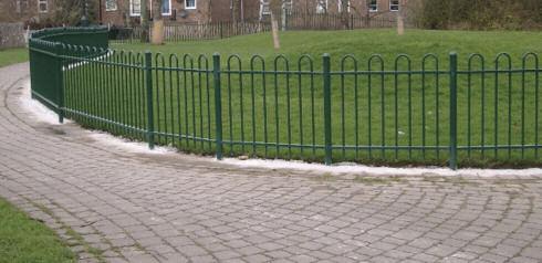 Bow Top Curved top steel fence design with hollow bar rails Perfect for a wide variety of applications, Tubular