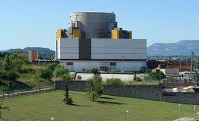 2 GW, 1984 Nuclear Fission: Safer Reactors?