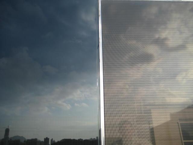 See-through Photovoltaic Glazing absorptive glazing Thin film PV glazing Monthly cooling load distribution for HK in 4 major directions Chow TT, Qiu ZZ, Li CY, Solar Energy