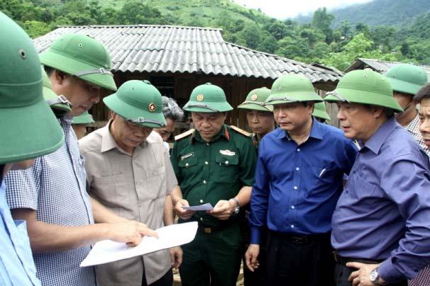 The leaders of the Government, ministries and sectors directly inspected and directed overcoming the consequences of natural disasters and providing emergency support to provinces affected by flood,
