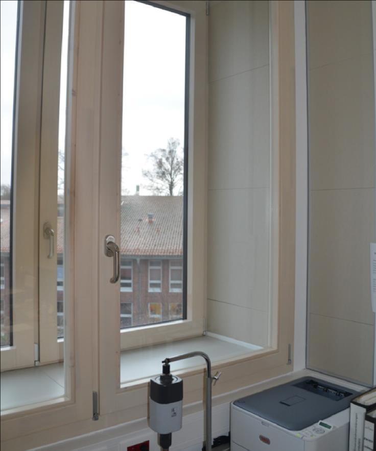 2-layer window it prevents the penetration of noise from the environment such as