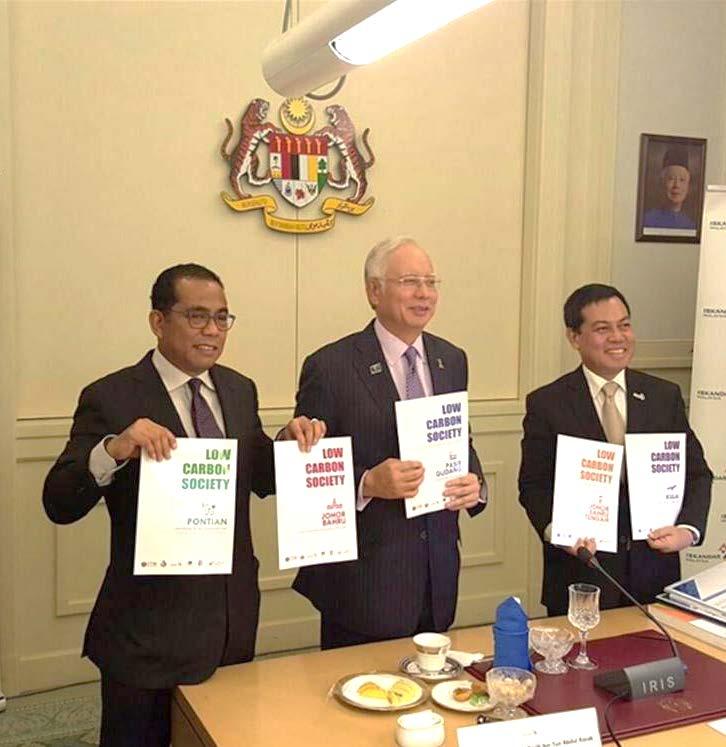 High level endorsement PM and MB Johor launched the Low Carbon Society