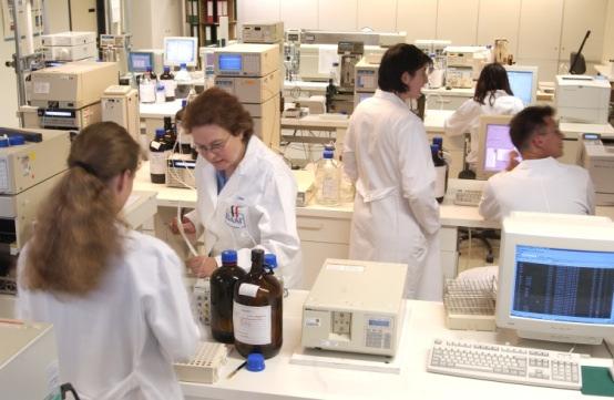 EARLY DEVELOPMENT Bioanalytics One of the largest bioanalytical laboratories in Europe 2500 m² arranged over four laboratories 60+ Professional staff Analysis of drugs and their metabolites