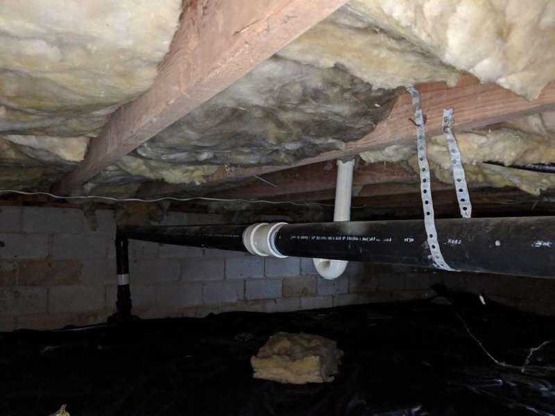 Cables attached to poorly supported pipes 10.5.