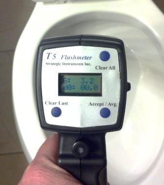 With the T5 Flushmeter measuring the flush