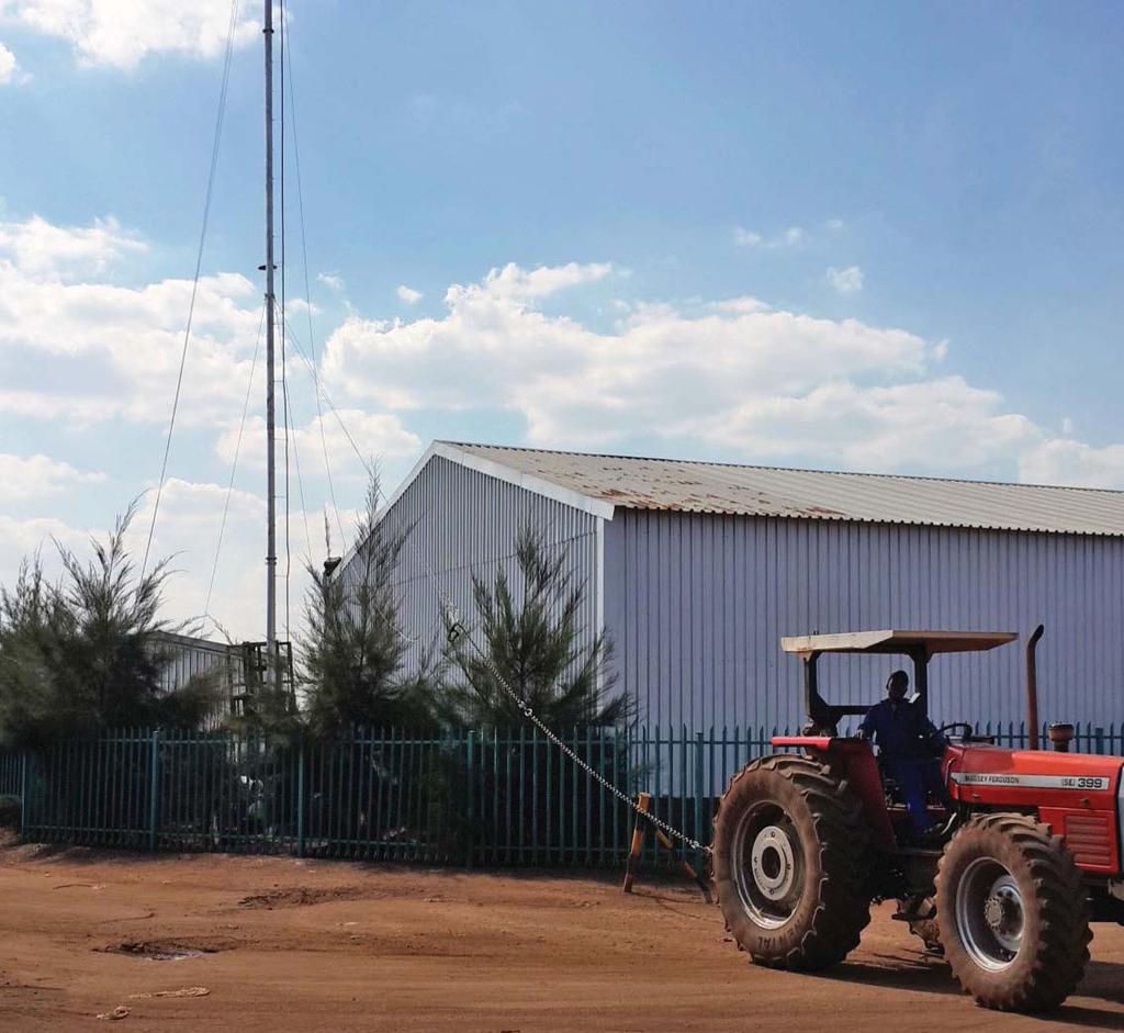 RONIN PFS ON THE JOB Ronin will aways go that extra mile for it s customers, as was the case with the base station mast erected in the