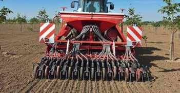 Due to the intensive tillage it can do without a pto-shaft.