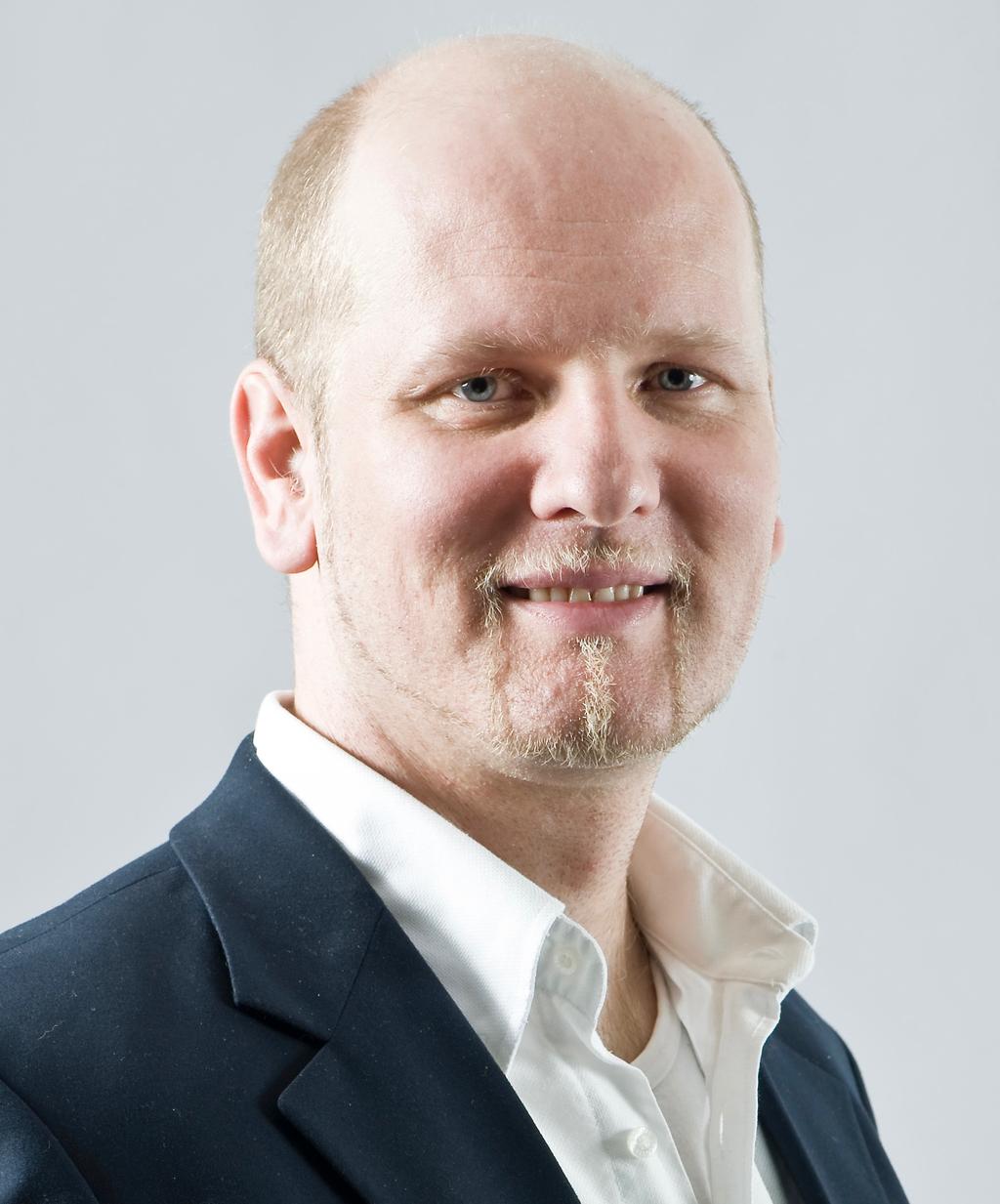 Jan Ott Working at Trivadis 20 years Principal Consultant BI Speaker at Conferences Consultant, Trainer, Software