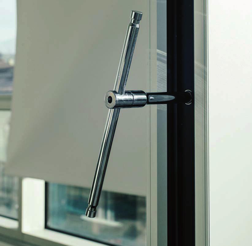 A simple half-turn of the handle seals the wall at the top and bottom to lock it from Standard solid panel 800-1250mm Glazed panel 800-1250mm