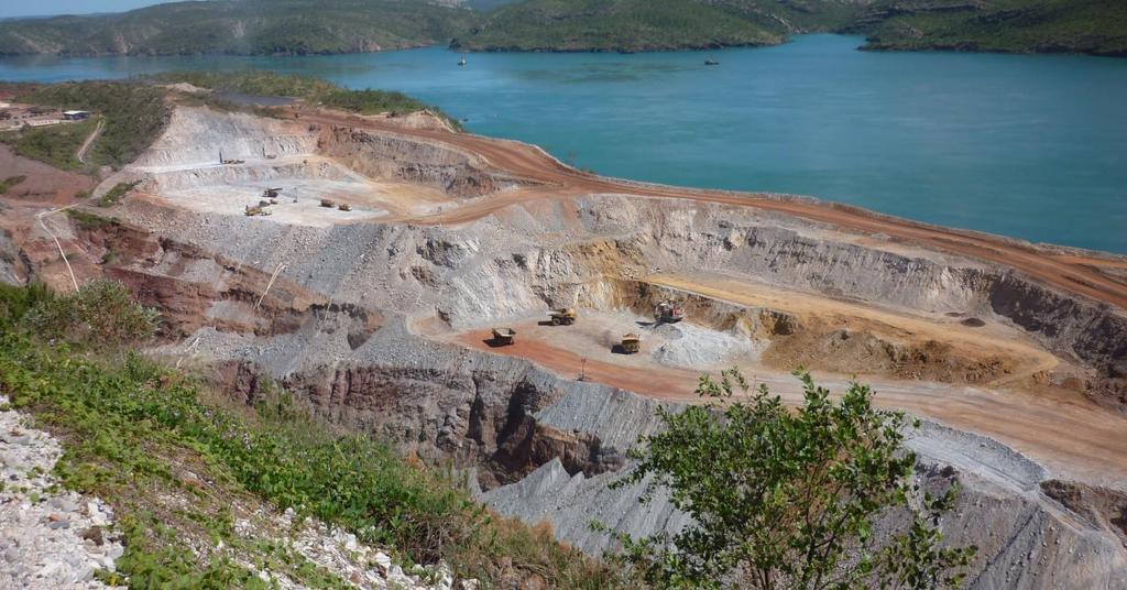 Figure 1: Waste mining in the eastern end of Koolan Island Main Pit during March 2014.