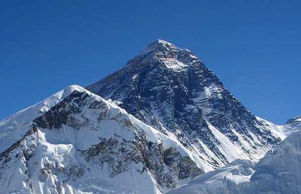The highest mountain Mount Everest or Qomolangma is the