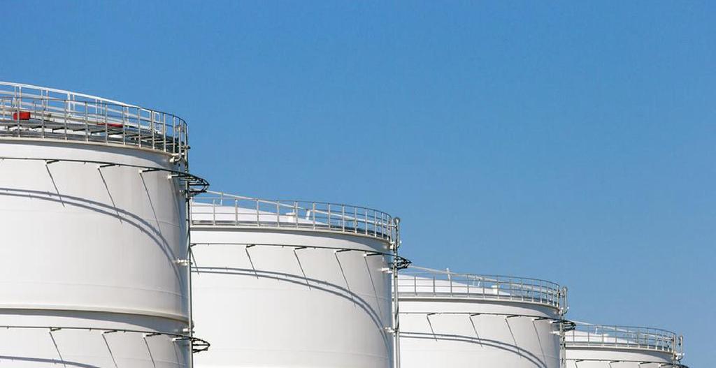 Tank farm Analytics - Challenges Dedicated storage tanks are assigned to each finished product Availability of space in tank farms is highly important for