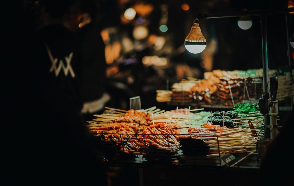 Food security in an urban setting Photo by Min An from Pexels: