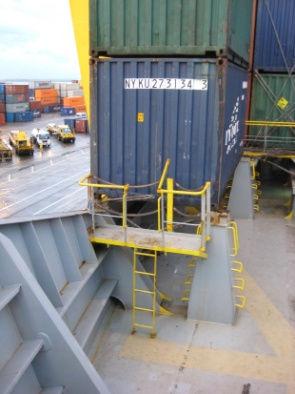Stowage of Lashing Gear All the DAMAGES to be highlighted to STEVEDORES (Terminal) at the time of occurrences (including all missing LASHING AND UNLASHING GEAR) Vessels having manual twist locks need