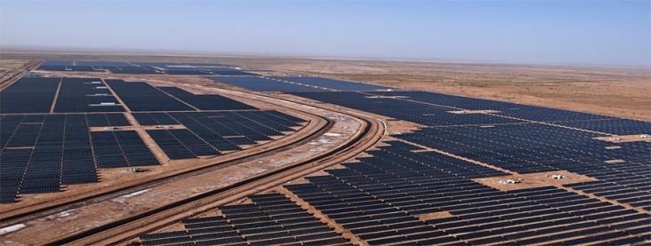 selected Solar park in Charanka (Gujarat, 600 MW) Other solar parks planned in several