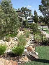 8.2 FRONT LANDSCAPING To promote an attractive neighbourhood, residents are encouraged to install quality landscaping.