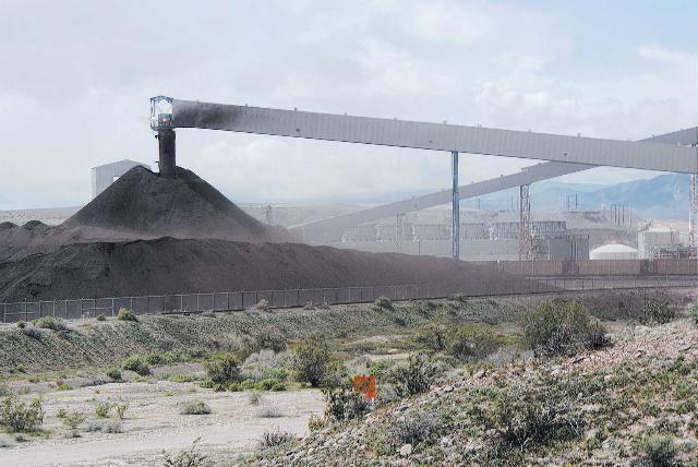 smog. Photo: Melissa Fourie/CER Coal ash and coal waste the most massive non-usable