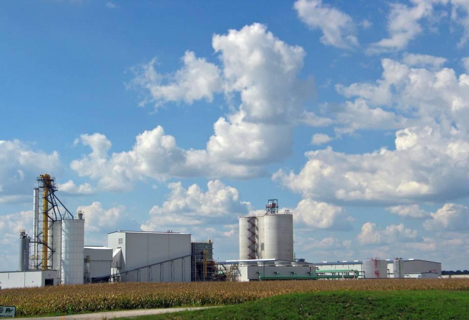 Lincolnway Energy Plant, 50 mgpy ethanol 18 million bushels of corn per