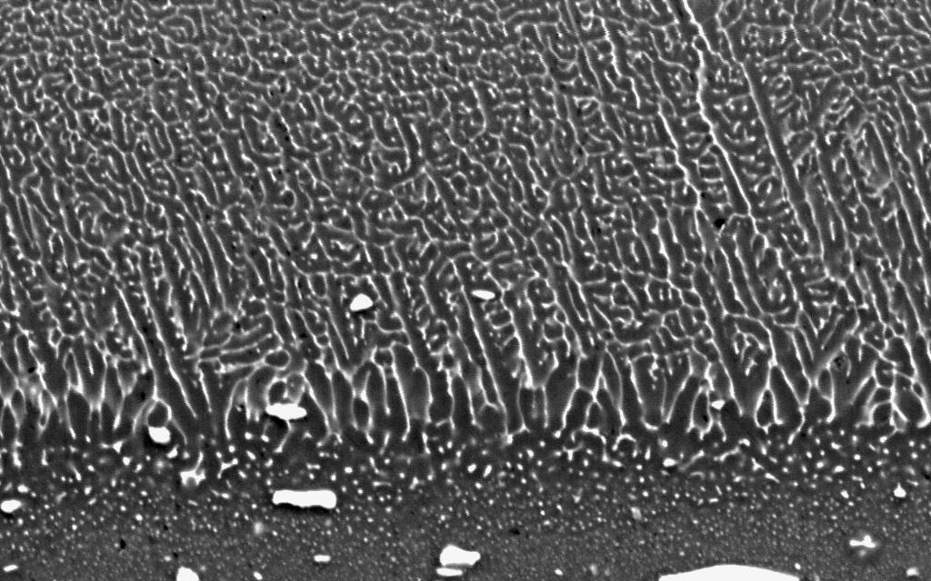 Laser-melted zone 20 µm Substrate Figure 4 Scanning