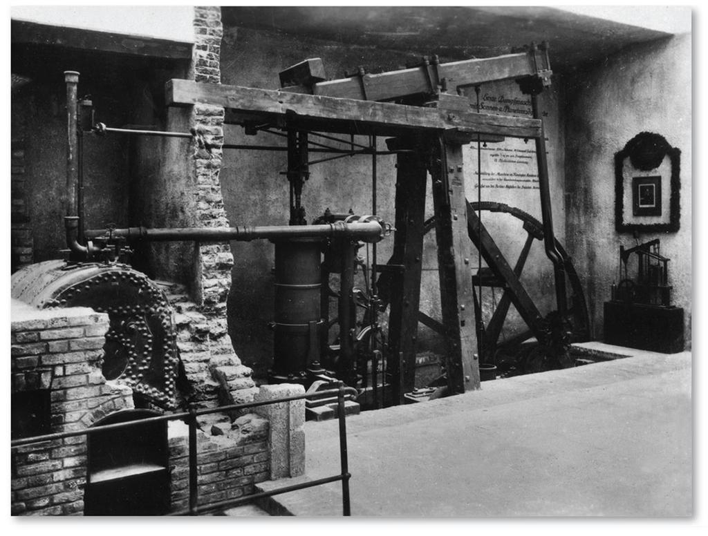 1.1 James Watt s Steam Engine Figure 11-1: Watt s engine was