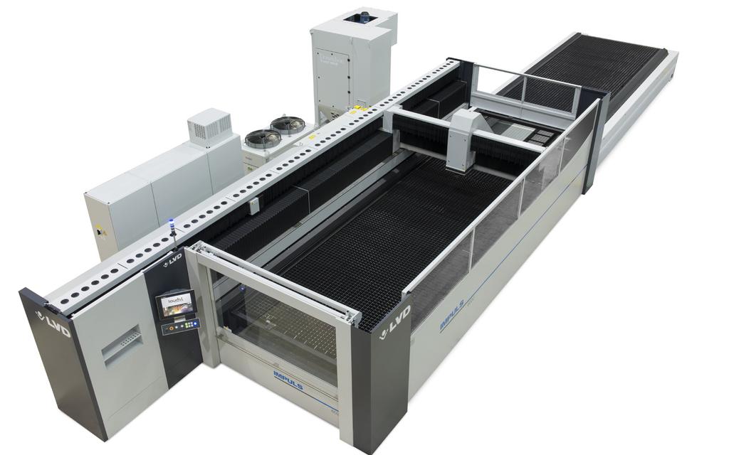 POWERED TO PERFORM LARGE FORMAT PLASMA TECHNOLOGY RCR Laser has commissioned a high powered 6KW laser cutting machine with a large 6m x 2m bed size to provide innovative manufacturing solutions for