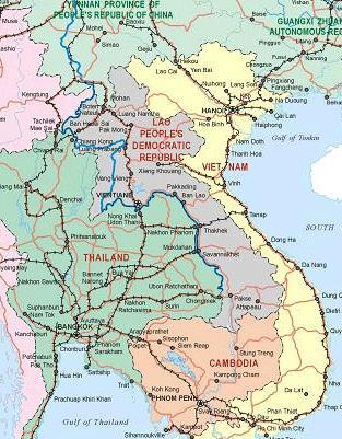 ASIAN HIGHWAY THROUGH LAO PDR Road linked to bordering countries.