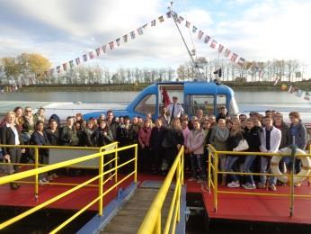 What we can offer - Expertise in inland waterway logistics new transport concepts