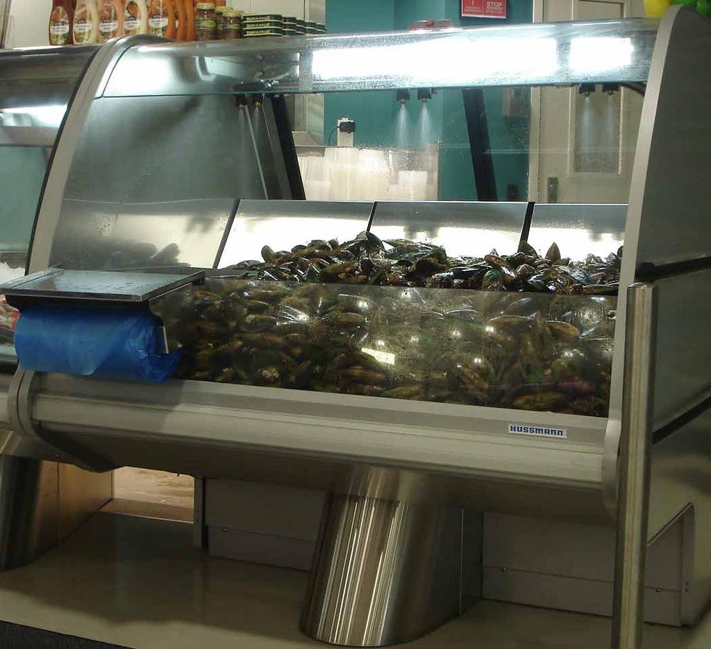 Specialty roducts Hussmann Self-Serve Shellfish Display (ID2-SSM) With an