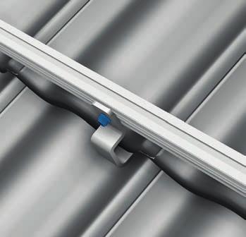 MOUNT THE HORIZONTAL RAILS Position the ALUVER rail (item 3) on the elongated hole in the roof hook so that the slot bolt fits into the slot in the rail (rotate