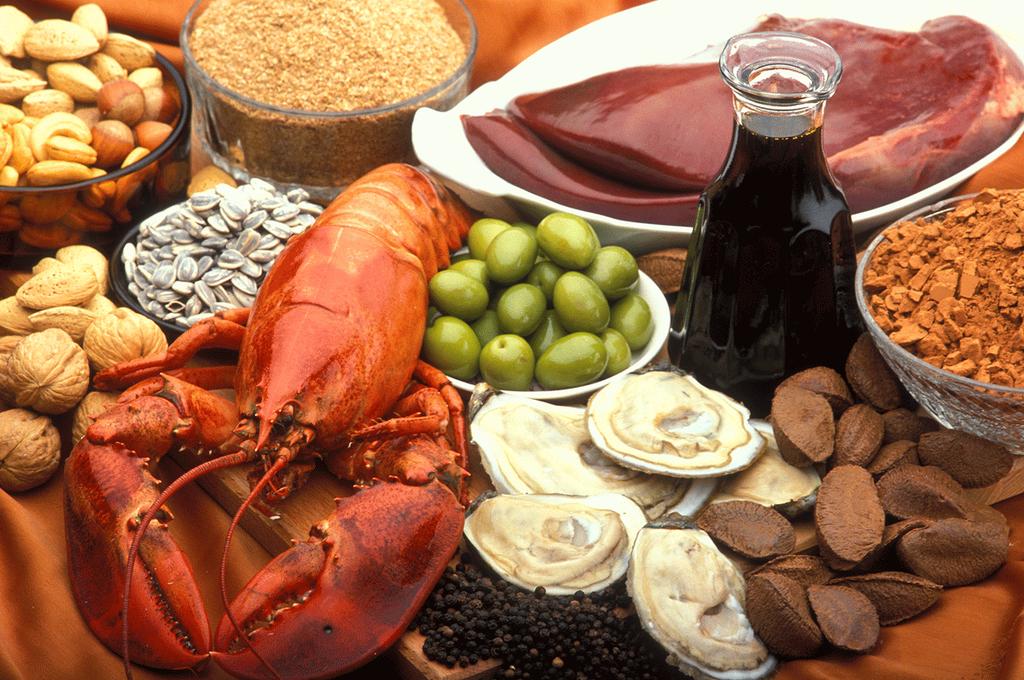 copper. Eating a well-balanced diet should allow you to meet your daily requirements of copper. Some of the copper rich foods. If you don t like lobster, dark chocolate is also a good source!
