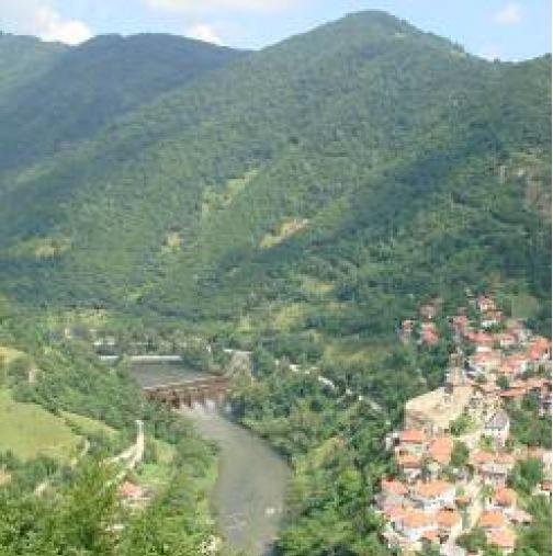 Projects example HPP Vranduk in BIH Construction and operation of the new run-of-river, diversion type HPP on river Bosna in BIH with capacity of 20 MWe and Associated infrastructure including the