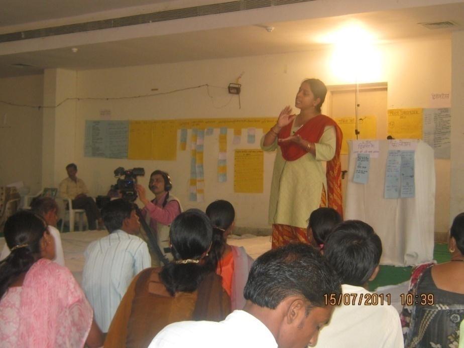 Motivators An army of motivators required: Swachata Preraks, NGOs, Swachta Doots, ASHA, AWW Training in participatory approaches of