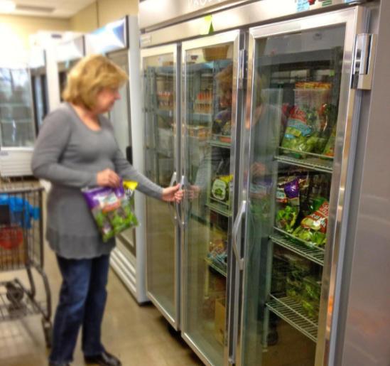 Food Policies at Food Shelves Offer a high percentage of fresh and perishable food Remove food with low to no-nutritional value from our shelves and food drives.